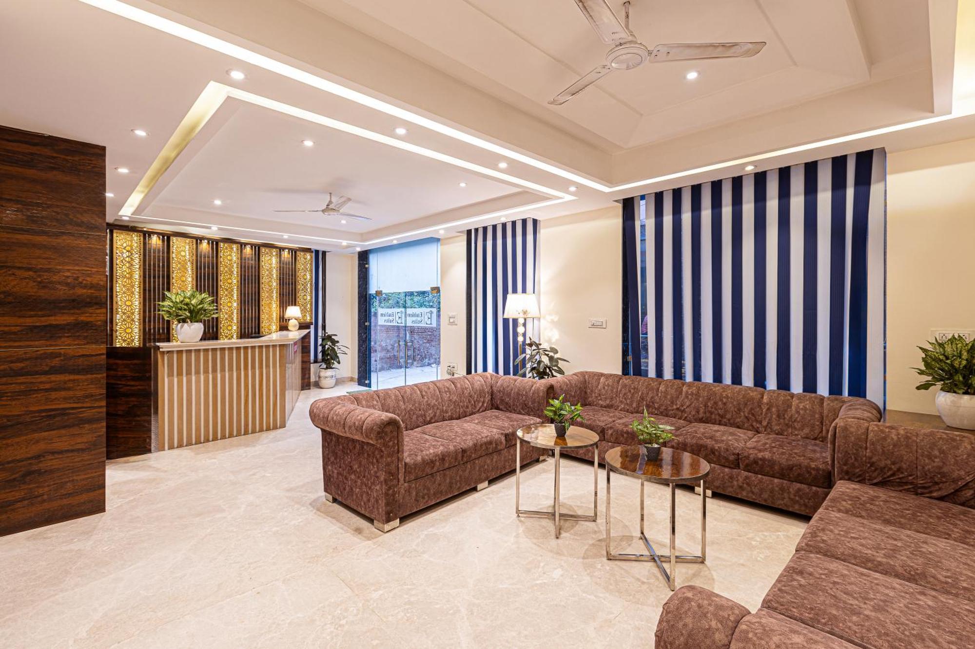 Hotel Emblem Suites- Near Delhi Airport Nuova Delhi Esterno foto